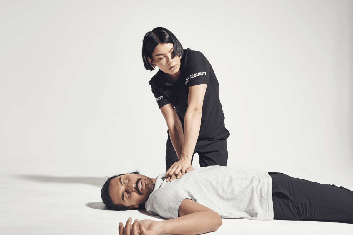 6 reasons to learn first aid in the Security Industry