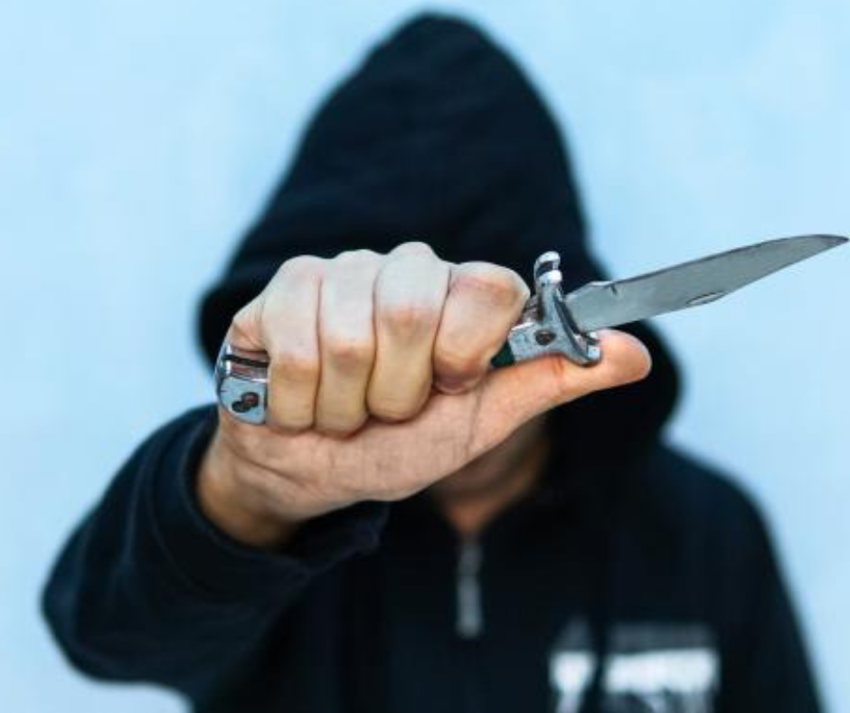 Should Knife Licenses Be Introduced As A Way To Combat Knife Crime?